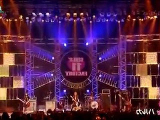 Scandal Japan  - LOVE SURVIVE _ ハルカ-LIVE Ver.-