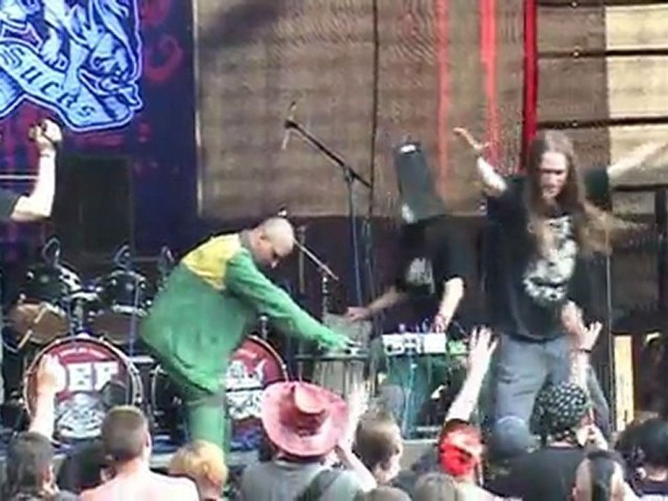 Napalmed - OEF 2011 clip HD