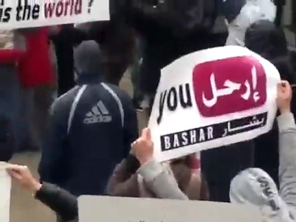 فري برس   حمص مظاهرة حاشدة حي كرم الشامي جمعة حق الدفاع عن النفس فداءا لكرم الزيتون 27 1 2012