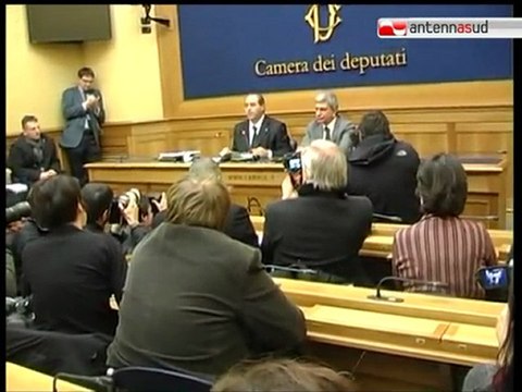 TG 26.01.12 Vendola e Di Pietro col Pd per il dopo Monti