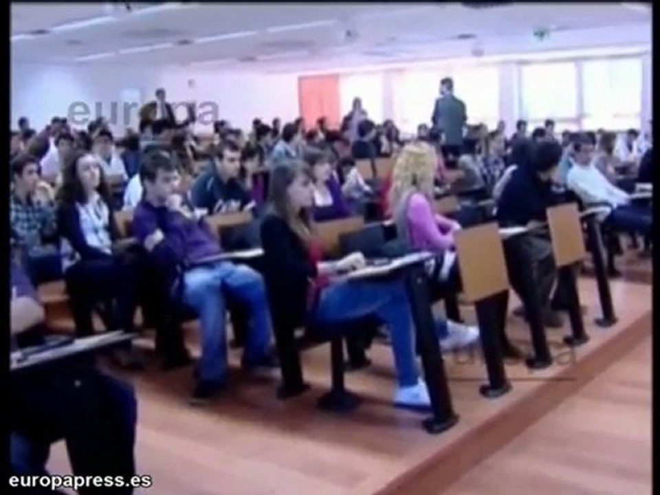 FECCOO exige que cesen los recortes educativos