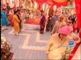Baba Aiso Var Dhoondo - 27th January 2012 Video Watch Online