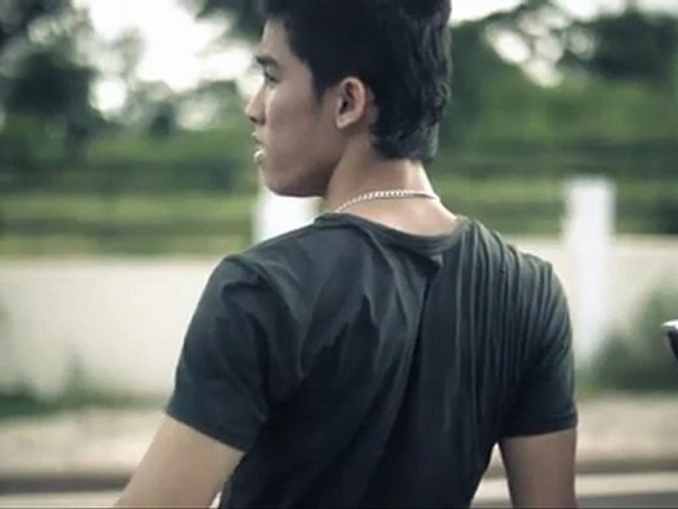 Super One - ສິ່ງຫນຶ່ງທີ່ຢາກຂໍ (Official Music Video) - YouTube [freecorder.com]