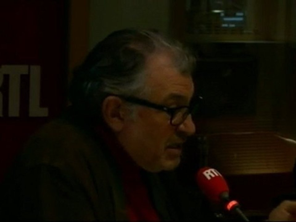 Serge July : "Nicolas Sarkozy vise le cœur des Français"