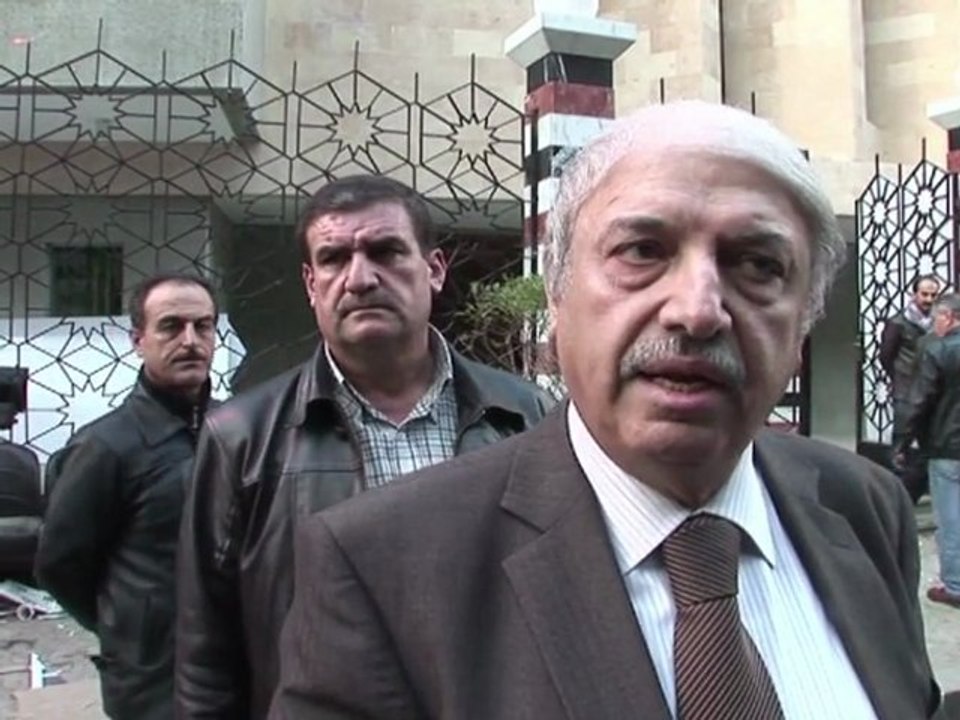 Des opposants syriens attaquent l'ambassade de Syrie au Caire