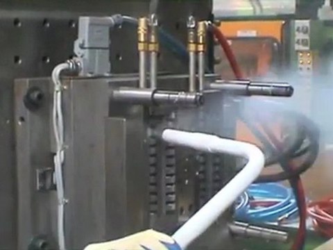 Dry Ice Blasting Toronto - Eco Friendly Industrial Cleaning