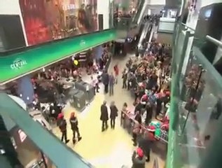 Herkes Ayakta Alkisladi