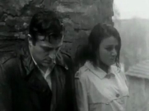 Leman Sam yalnız insan hazırlayan serbülent öztürk ** sevmek zamanı 1965 filmden fatma girik**