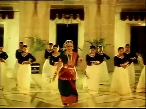 Chinna Chinna kiliye...PAKEE Creation