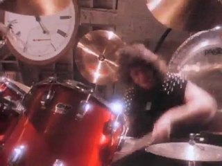 Ratt - Round And Round (Video)