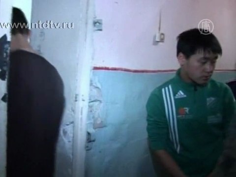 Заключенные Кыргызстана зашили рты в знак протеста