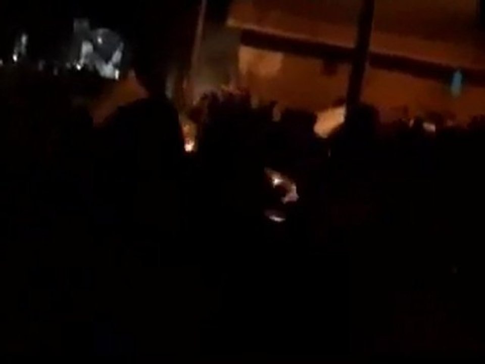 فري برس   مظاهرة حاشدة بحي الصاخور مسائية الغضب الحلبي  27 1 2012 ج3