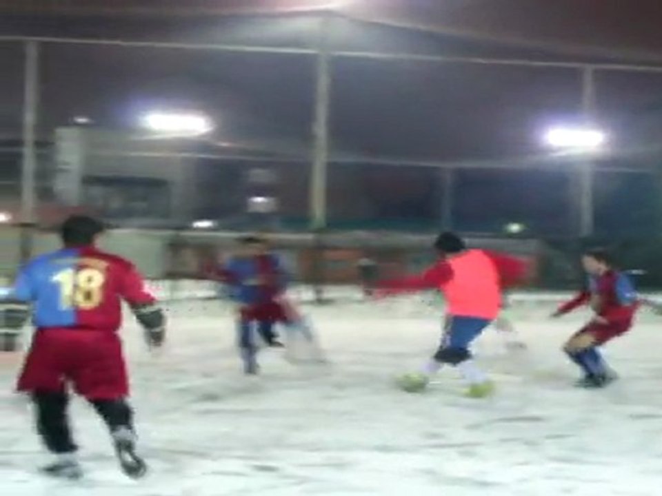 27.01.2012 MURTPAŞAGENÇLİK-ÖMEROĞLUİNŞAAT