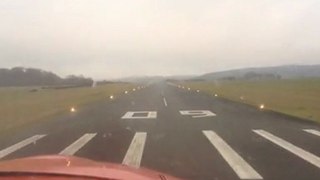 Joli vol à Montceau LFGM au desus des nuages et atterrissage en DR221