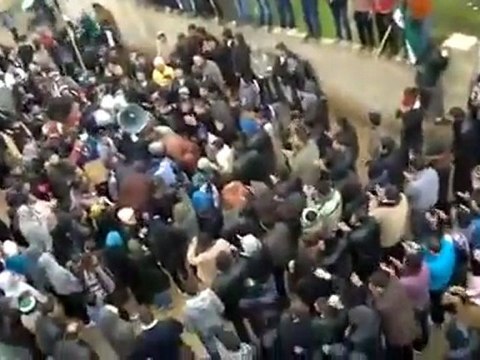 فري برس درعا عتمان جمعة حق الدفاع عن النفس تهتف لحمص وكرم الزيتون 27 1 2012