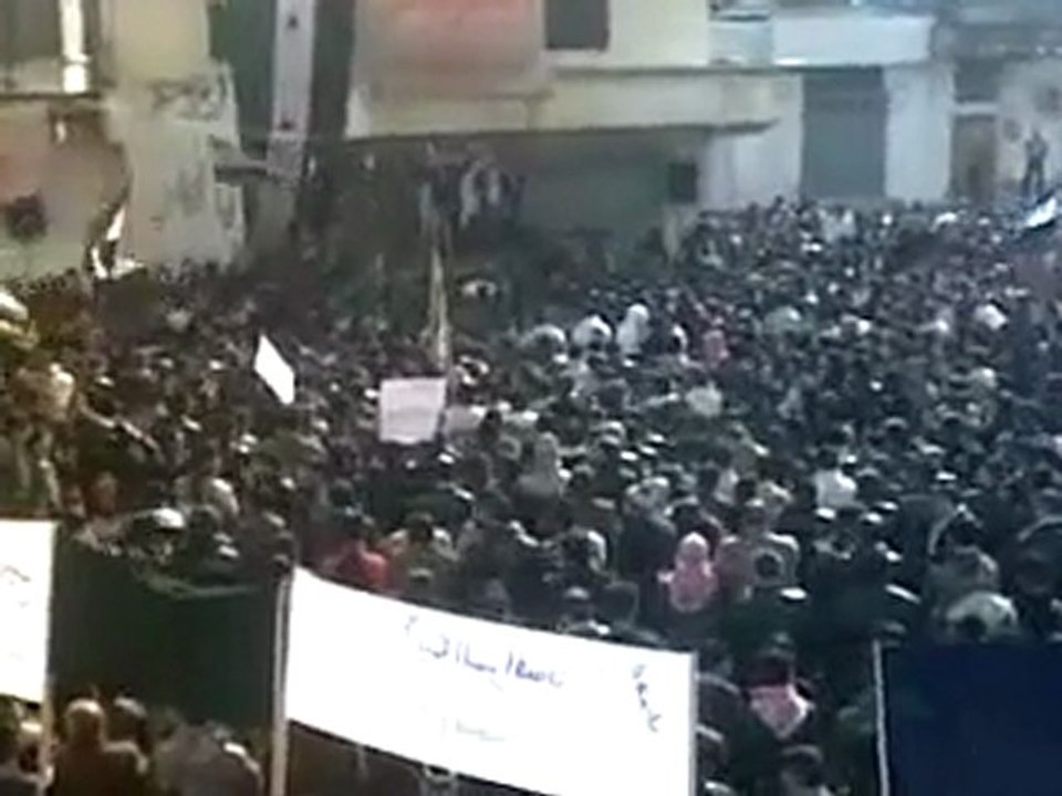 فري برس   حمص الحولة جمعة حق الدفاع عن النفس 27 1 2012 ج1