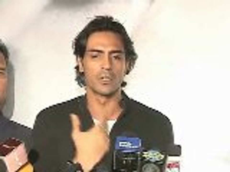 Arjun Rampal Launches Alive Perfume