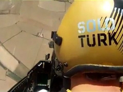 Grurumuz SOLO TÜRK ün Kokpit içi Uçuş Görüntüleri Paylaşalım Lütfen...