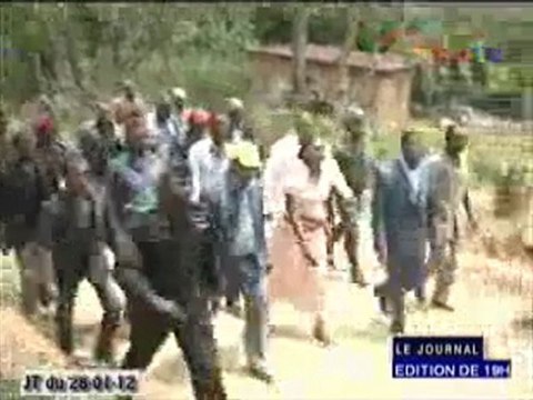 Visite des travaux de construction du stade et du domaine présidentiel à Kinkala