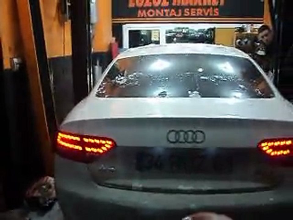 AUDI A-5 2012 VANALI EGZOZ www.egzozmarket.com İSTANBUL