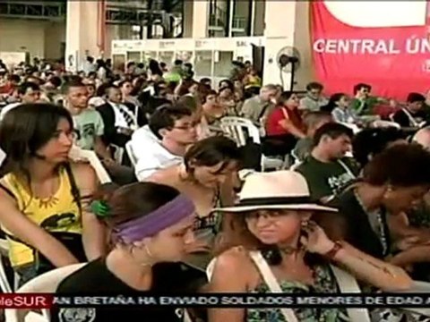 Foro Social Mundial culmina con llamado a protesta global