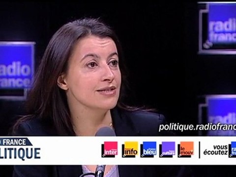 Nicolas Sarkozy se protège derrière son parapluie de président Cécile Duflot à Radio France Politique