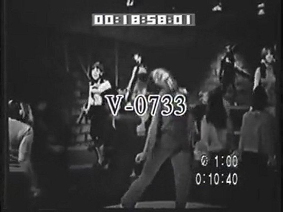 Evie's Just Can't Let Go