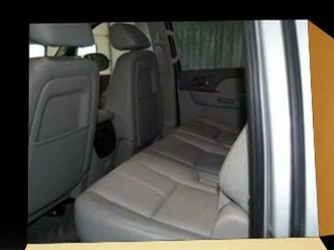 2010 Chevrolet Suburban 1500 LT 4 Door SUV, 4x4