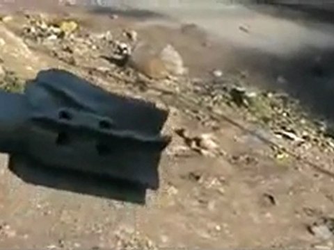 فري برس حمص الرستن اثار تدمير المنازل وقطع الكهرباء 28 1 2012