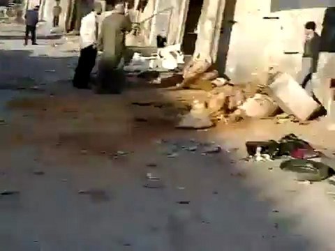 فري برس حماة تكسيروتخريب وسرقة المحلات في الحميدية 29 1 2012