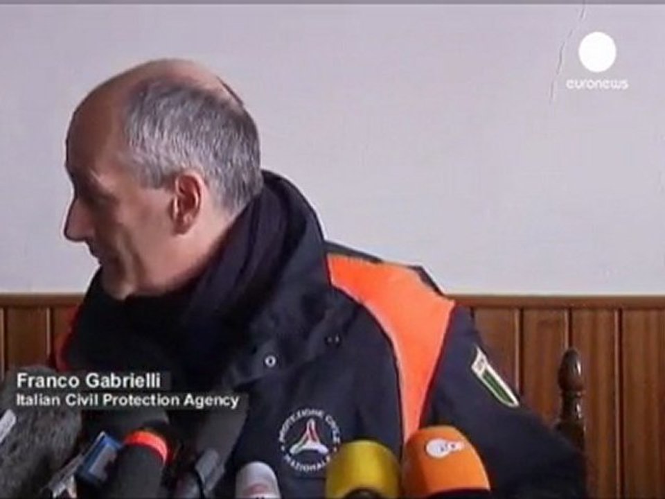 Concordia wreck might not be moved for months