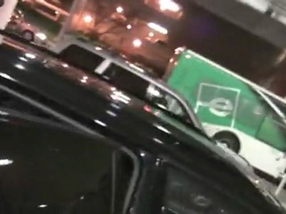 Heidi Klum and Seal Keep Rings On