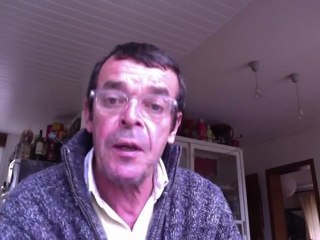 Le mec qui pue du bec.