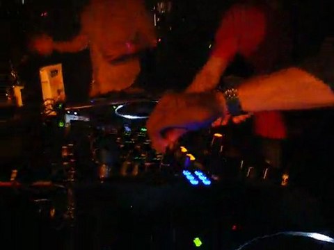 Ian Osborn @ Cabaret Sauvage (Paris)