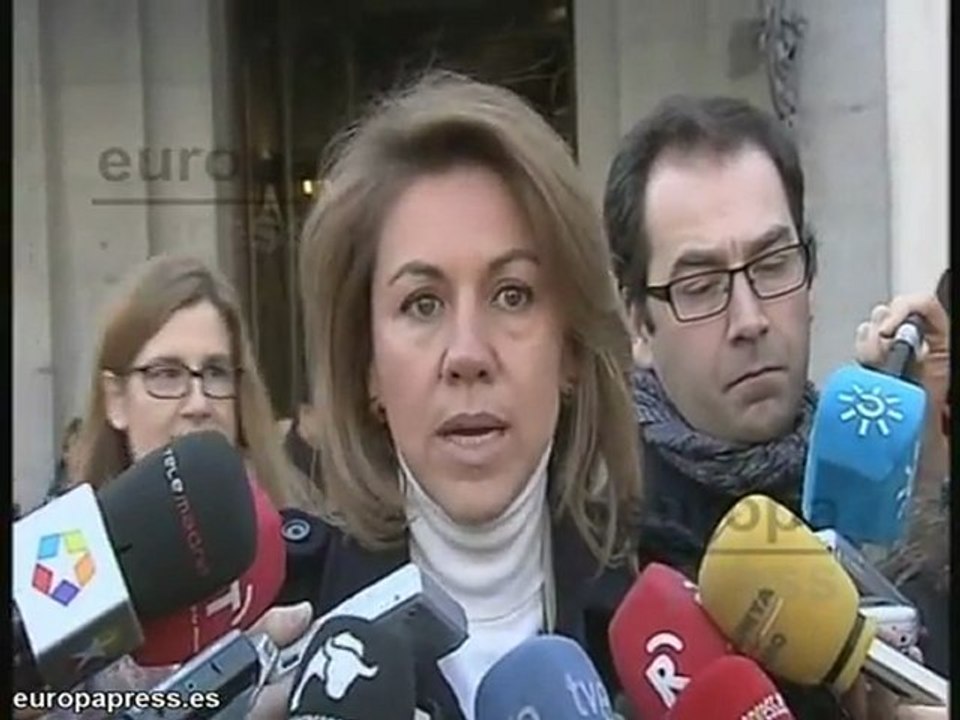 Cospedal: "El Gobierno vela por los consumidores"