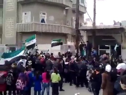فري برس مظاهرة طلابية لأطفـال الحرية في بـرزة عروس دمشـق 29 1 2012 ج1