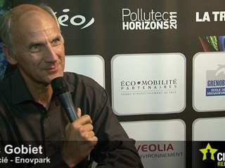 Enovpark conçoit des stations de recharge photovoltaïques pour deux roues électriques