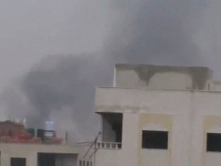 فري برس   ريف دمشق القصف على بلدة زملكا 29 1 2012