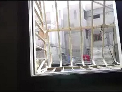 فري برس ريف دمشق الغوطة الشرقية حمورية أثار القصف العشوائي 29 1 2012 ج1