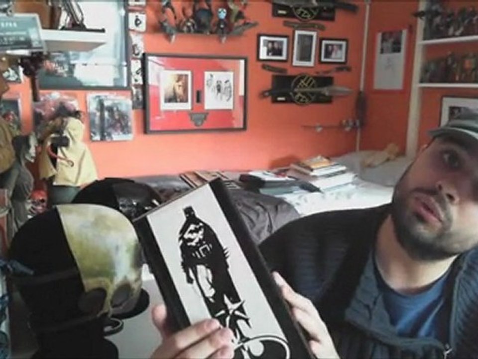 Review : Batman Black And White Statue