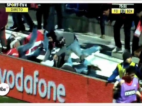 Les supporters portugais emportés par la passion
