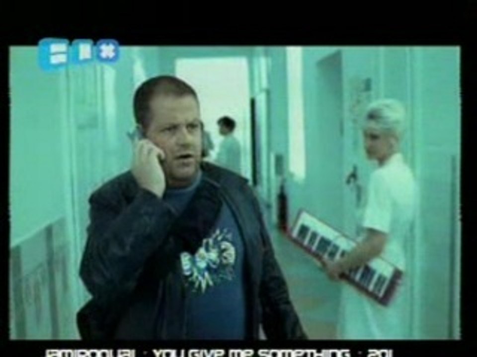 Basement Jaxx - Where's Your Head At