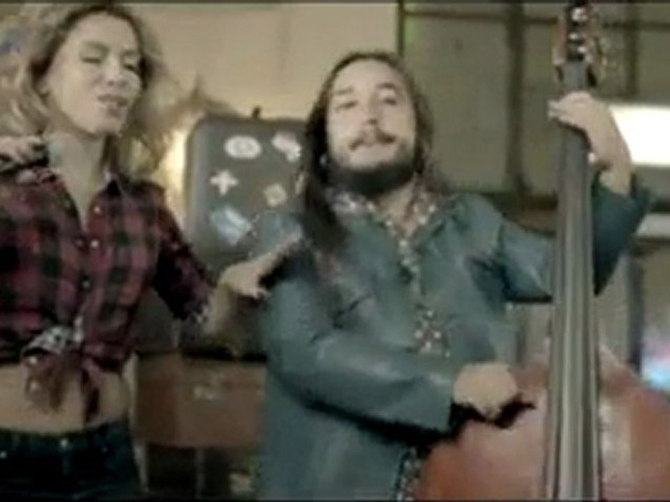 Burcu Güneş - Oflaya Oflaya (Erdinç Erdoğdu Remix) 2012