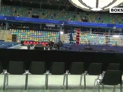 Fraport Arena na kilka godzin przed walkami Masternak - Simms i Cunningham - Hernandez