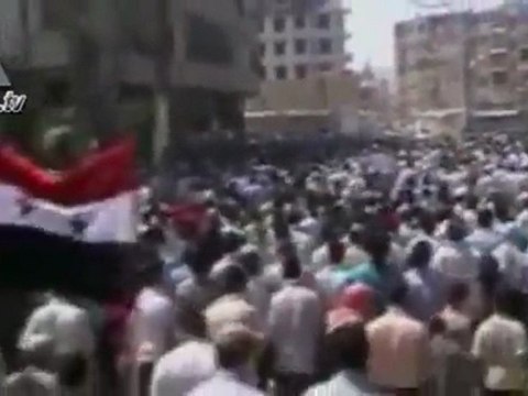 Siria hace caso omiso al llamado mundial para poner fin a la violencia