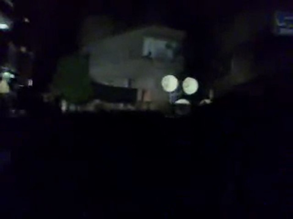 فري برس   ريف دمشق زملكا مظاهرة مسائية حاشدة رغم الحصار وقطع التيار الكهربائي والاتصالات 30 1 2012 ج3