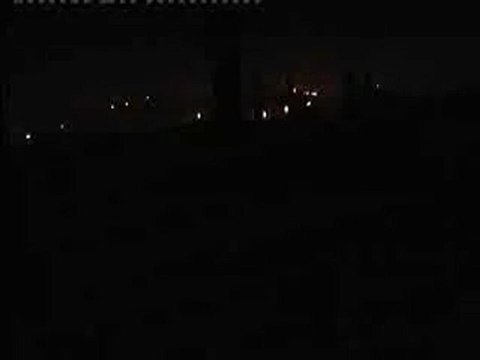 فري برس درعا البلد اصوات القصف العنيف من قبل عصابات الاسد 30 1 2012 جــ4