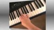 Piano Lesson - Playing Major Scales