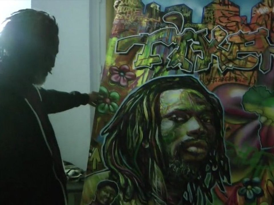 Tiken Jah Fakoly _soutien aux indignés