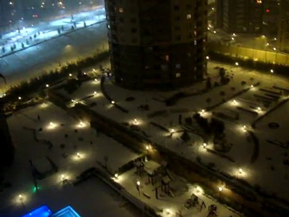 GECE VE KAR - MOONTOWN